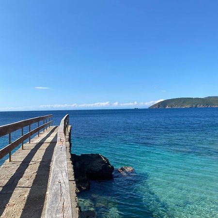 Casa Stecchi Beach 卡波利韦里 外观 照片